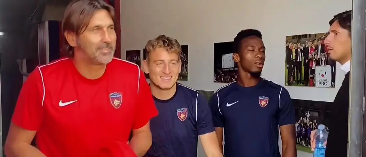 Cosenza, con Viali sempre i 4 dietro. Ma chi gioca a sinistra?