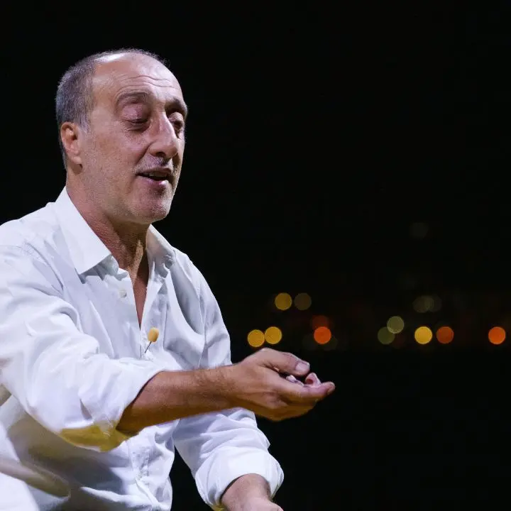 Al teatro comunale di Mendicino va in scena \"Quanto resta della notte\"