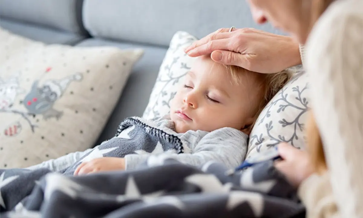 Covid, Pregliasco: «In questo momento preoccupa molto di più l'influenza stagionale»