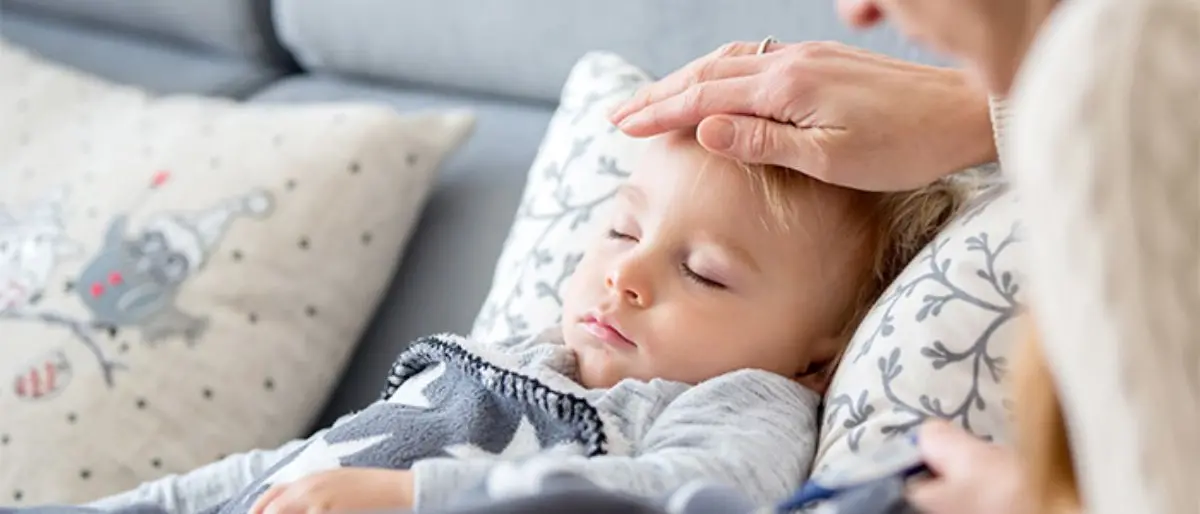 Covid, Pregliasco: «In questo momento preoccupa molto di più l'influenza stagionale»