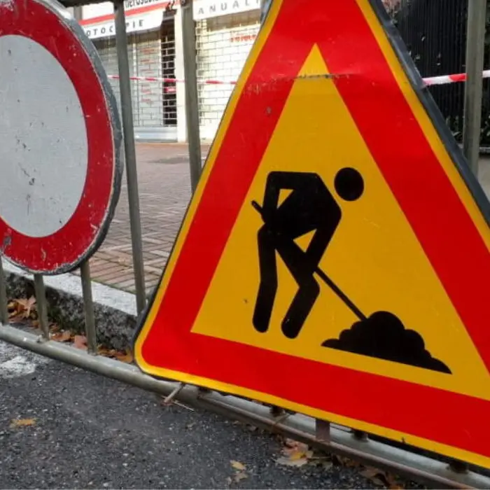 Cosenza, interdetta al transito via 24 maggio per lavori sulla rete idrica