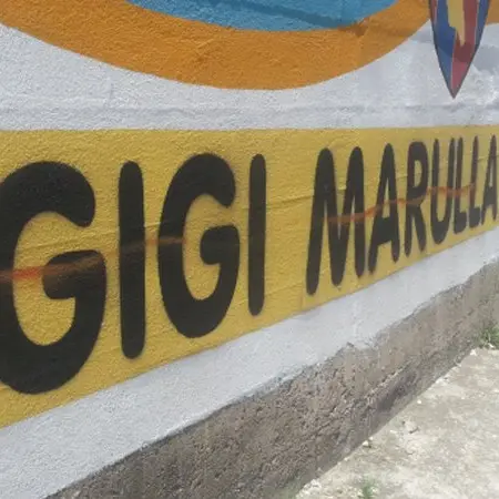 Oltraggio al murales di Gigi Marulla
