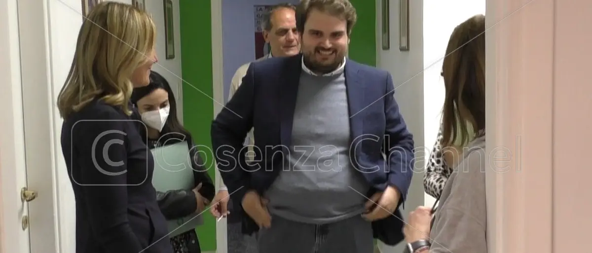 Il Pd ha deciso: sostegno a Stasi. Linea dura se il circolo di Corigliano Rossano si opporrà