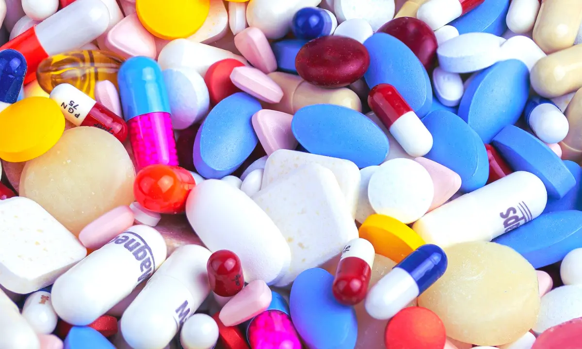 Antivirali Covid, in Calabria anticipata la consegna nelle farmacie