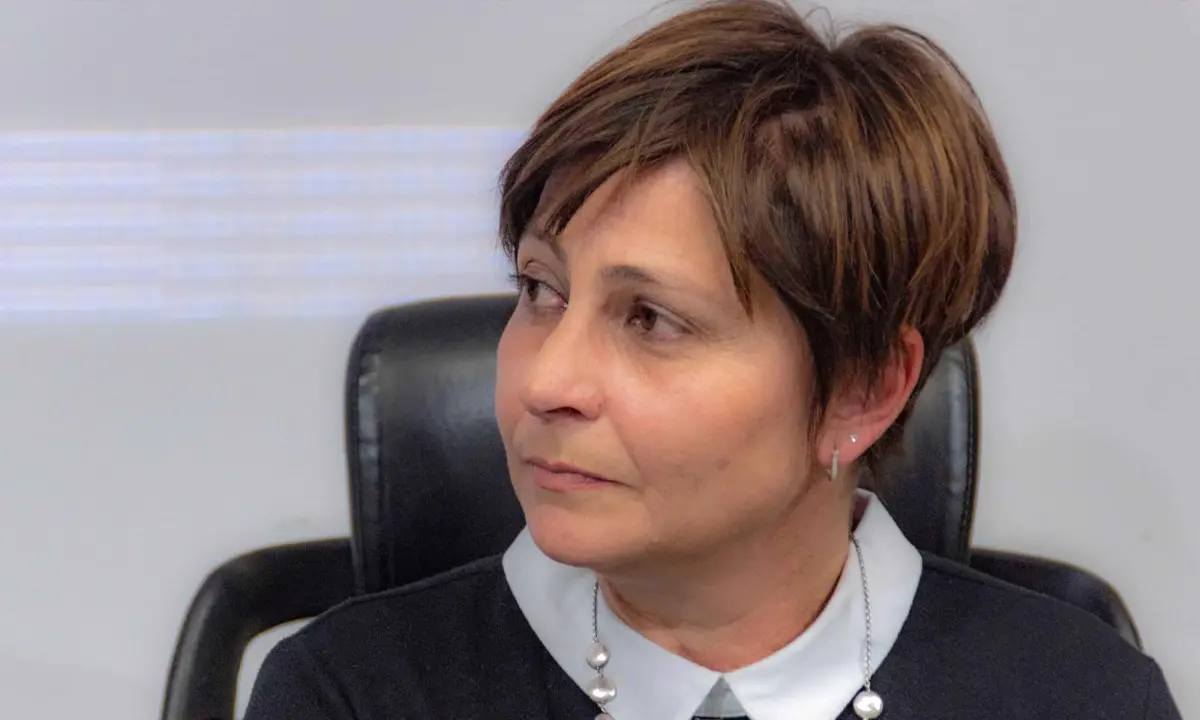 Rende, Annamaria Artese si dimette da vicesindaco ma rimane assessore