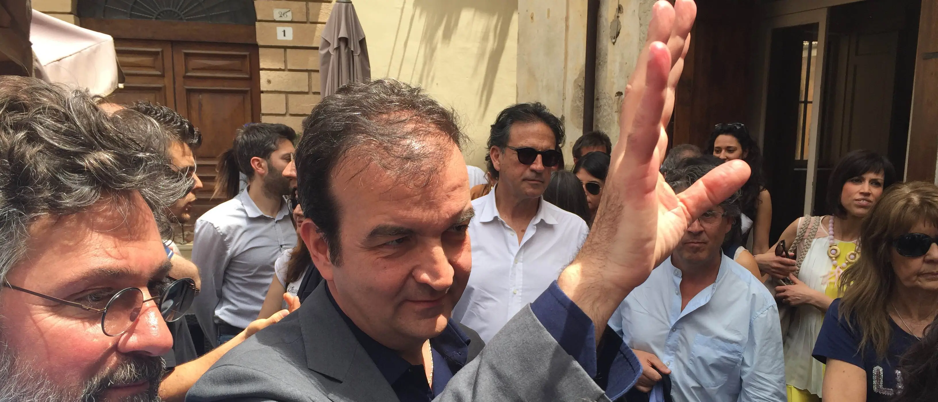 Il premio \"Tenco ascolta\" a Cosenza, Occhiuto: «Offerta culturale di qualità»