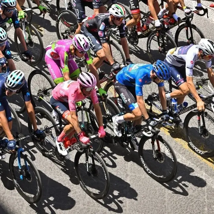 Giro d'Italia, quasi un secolo fa l'inizio della storia rosa per le strade della Calabria