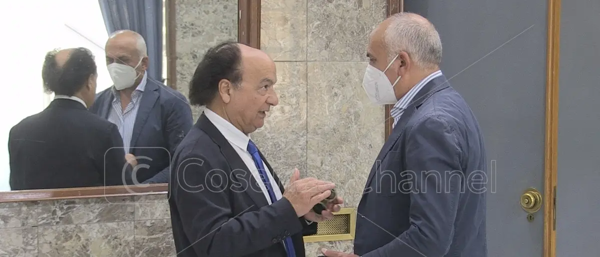 Cosenza calcio, Caruso dice stop: «Martedì club, tifosi e sindaci da me»