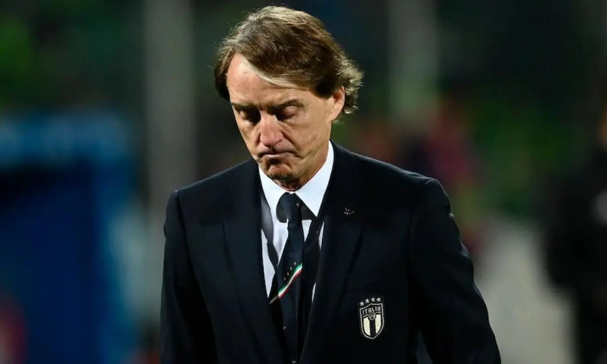 Clamorosa decisione di Roberto Mancini: si dimette da ct dell'Italia