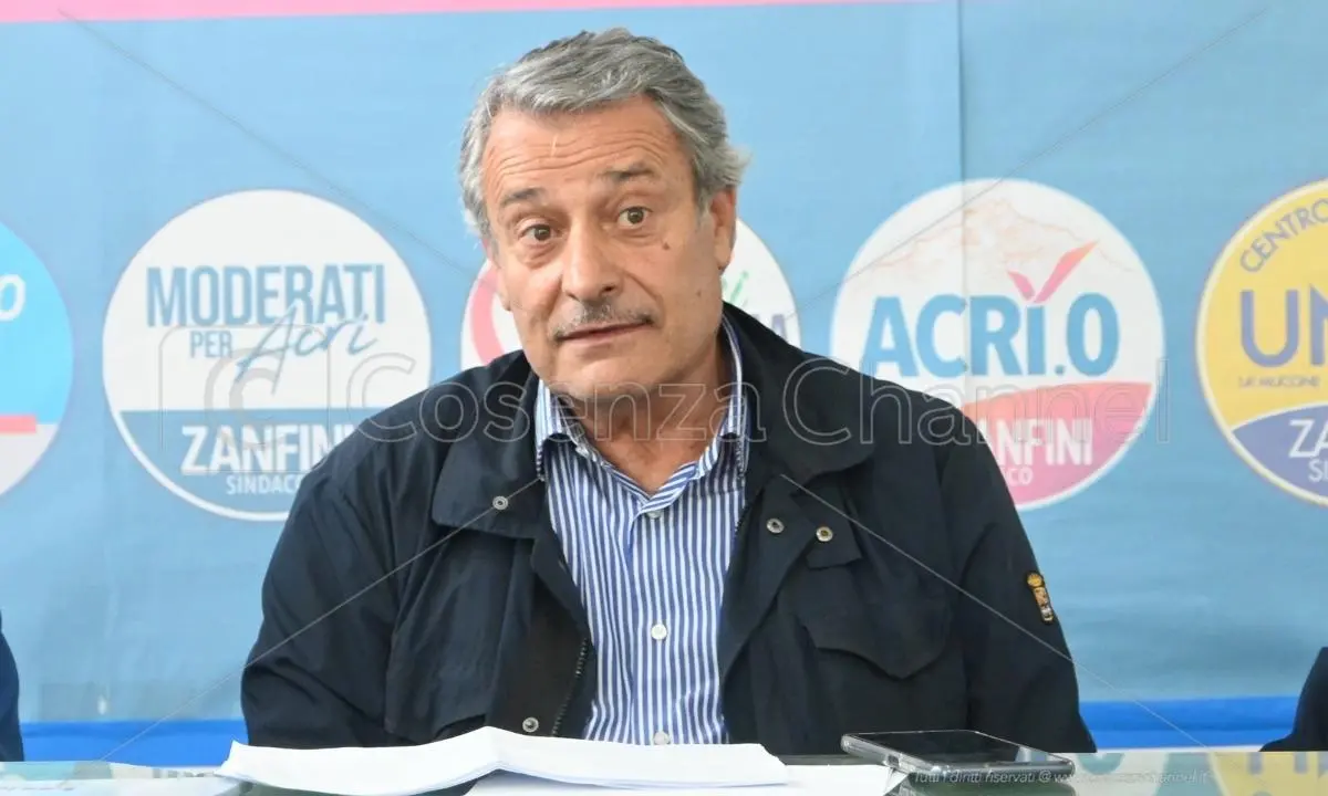 Elezioni Acri, Zanfini si presenta alla città: «Siamo partiti in ritardo, ma pensiamo di essere già in vantaggio»