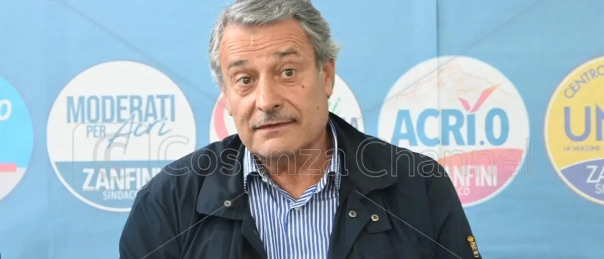 Elezioni Acri, Zanfini si presenta alla città: «Siamo partiti in ritardo, ma pensiamo di essere già in vantaggio»