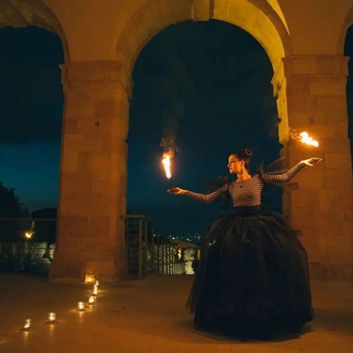 Il Castello di Cosenza di nuovo a bando. Il Comune rende più “goloso” l’avviso