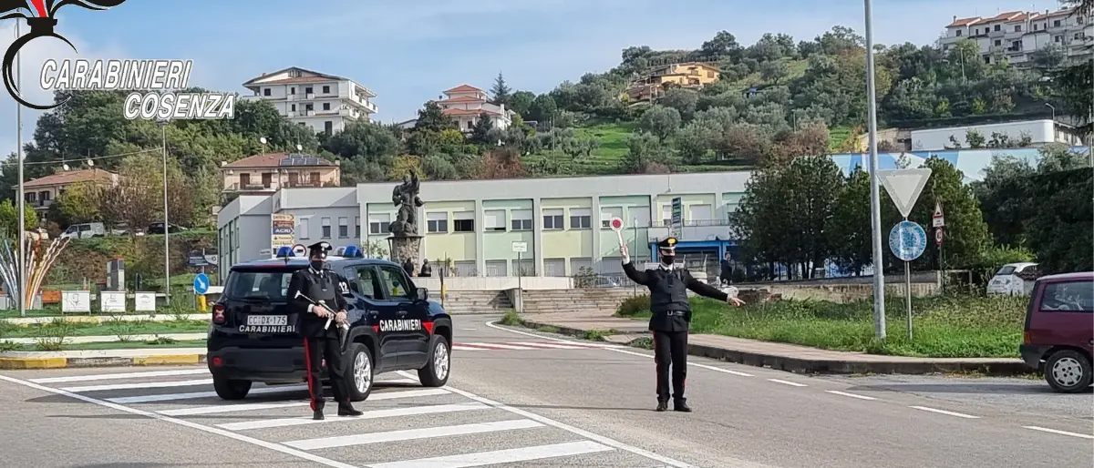 Spaccio di droga, arrestato un 60enne a Bisignano: aveva 280 grammi di marijuana
