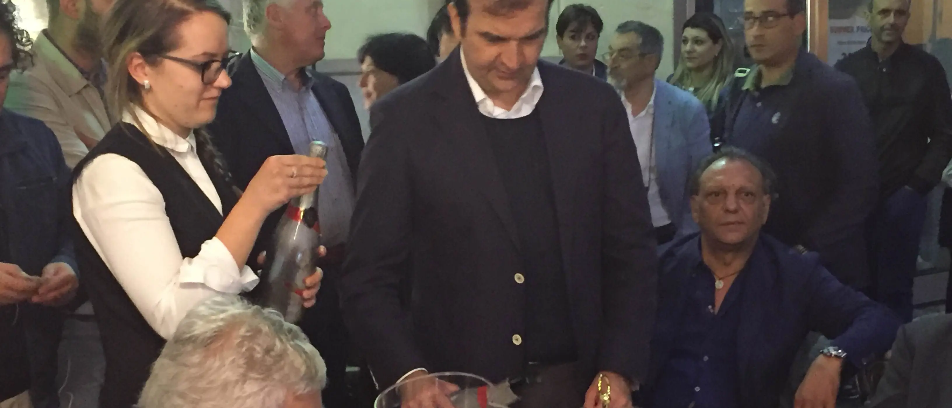 AMMINISTRATIVE 2016 | I brindisi di Mario Occhiuto [VIDEO-FOTO]