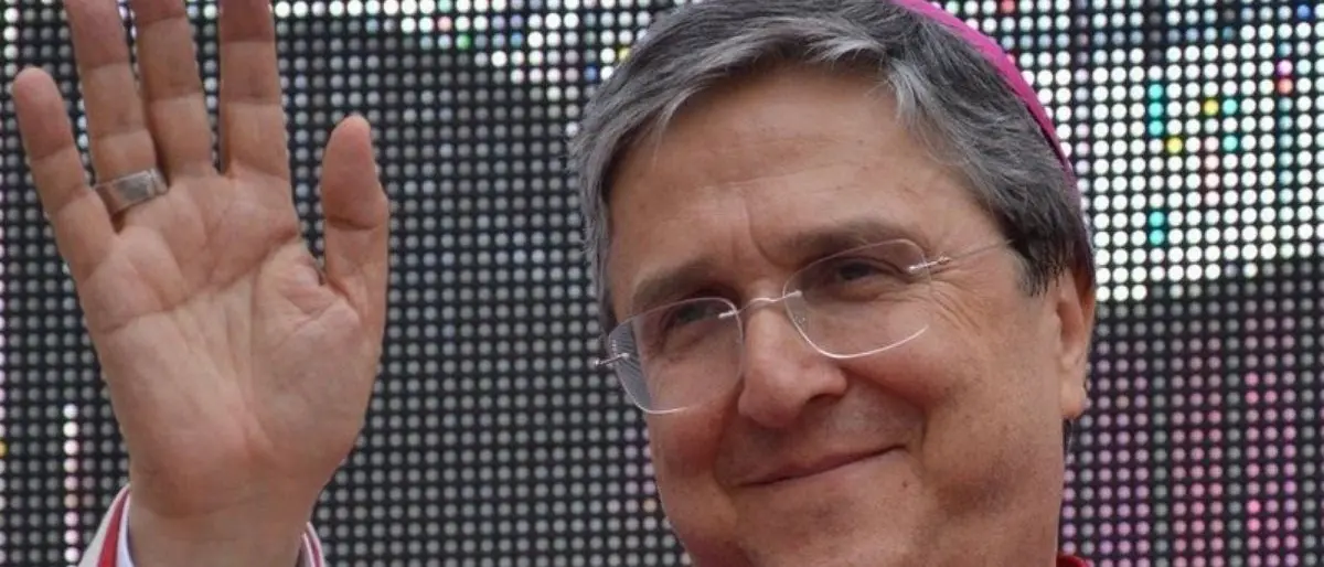 Monsignor Francesco Savino critica il Governo sull'otto per mille