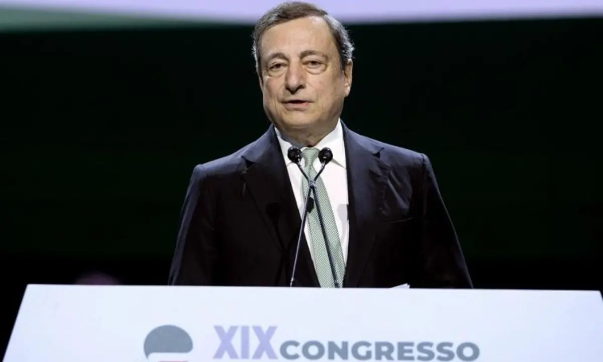 Draghi: «La pressione fiscale quest'anno calerà dello 0,4%»