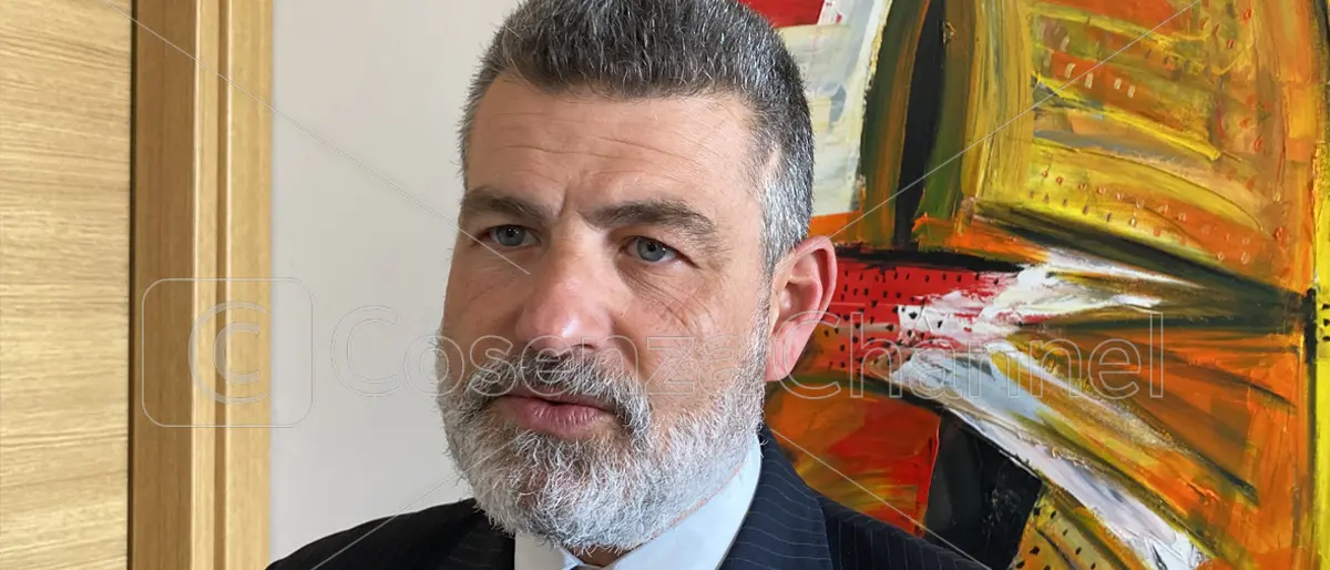 Emodinamica chiusa a Paola, Mazzuca: «Uno scandalo». E chiede le dimissioni di Occhiuto da commissario straordinario alla Sanità\n