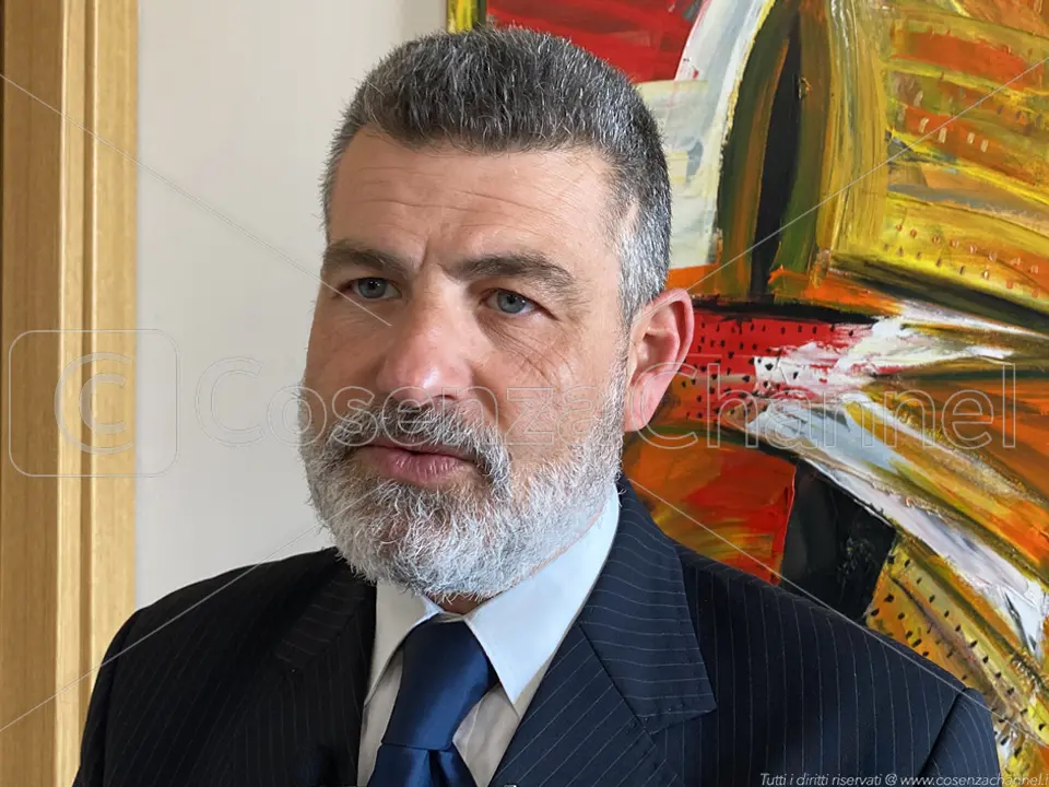 Emodinamica chiusa a Paola, Mazzuca: «Uno scandalo». E chiede le dimissioni di Occhiuto da commissario straordinario alla Sanità