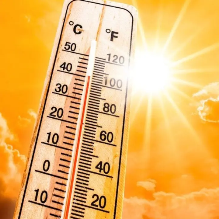 Calabria, caldo record nel weekend: sole e temperature fino a 36 gradi