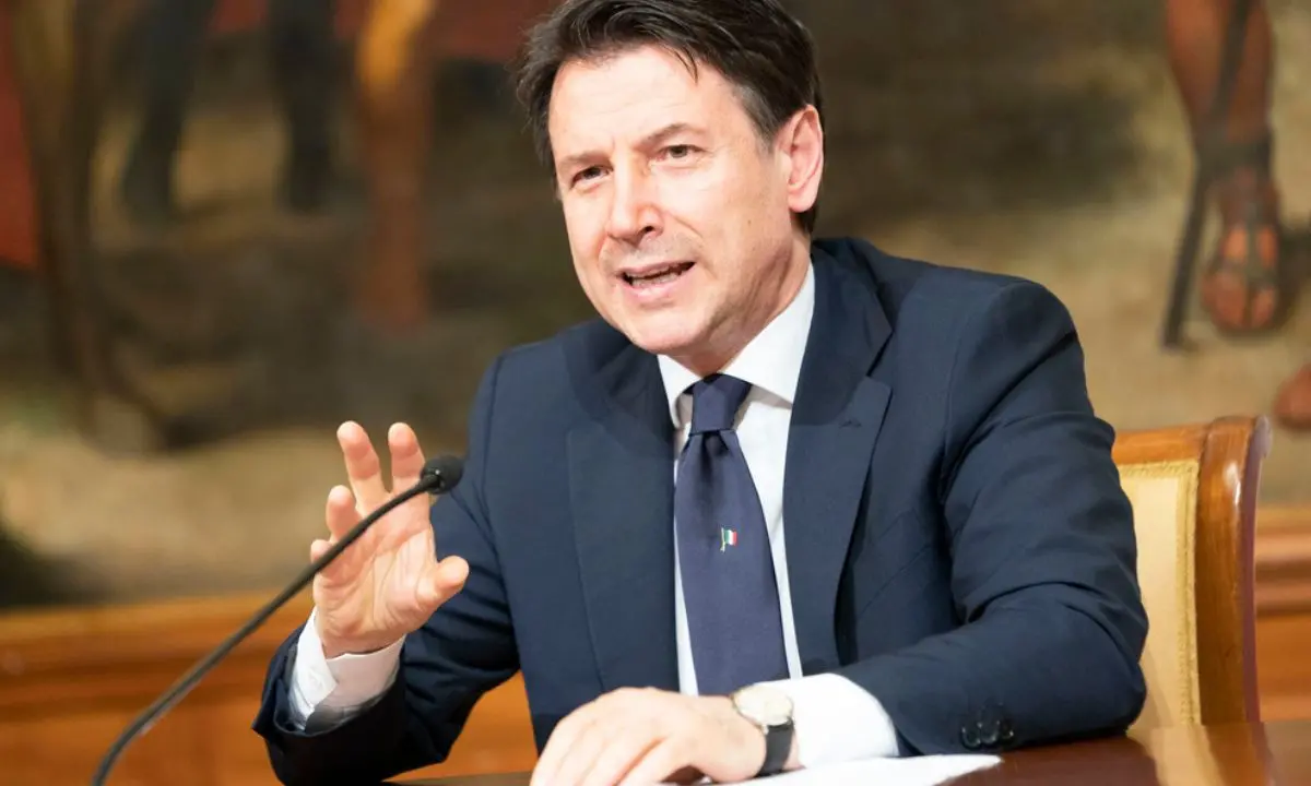 Salario minimo in Italia, Conte: «Bisogna introdurlo subito, è necessario»