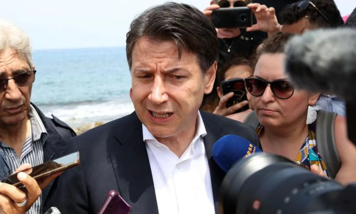 Armi a Ucraina, Conte: «Kiev è stata aiutata a sufficienza»