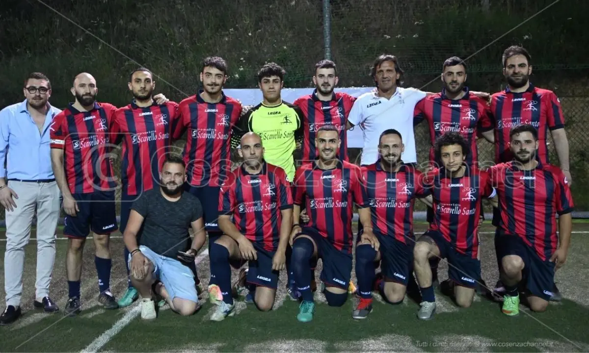 Calcio a 5, l'Atlas Acri vince il campionato CSI Cosenza di Serie A (FOTO)