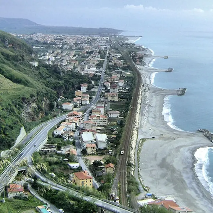 Divorzio di Campora, il Pd di Amantea: «La Regione protagonista in negativo della vicenda»