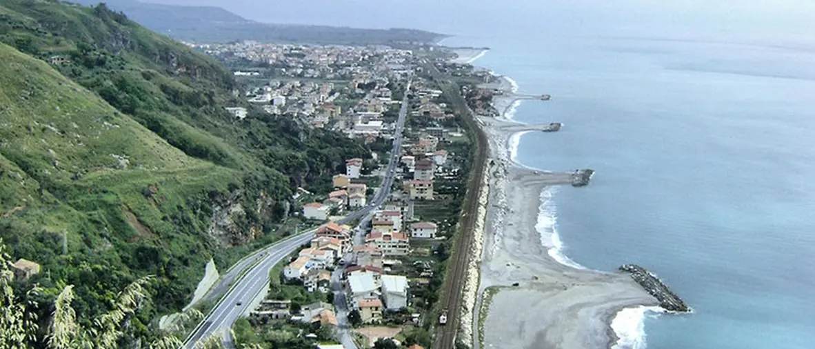 Divorzio di Campora, il Pd di Amantea: «La Regione protagonista in negativo della vicenda»