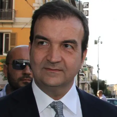Cosenza, morto Mike Zanfini. Il cordoglio di Occhiuto