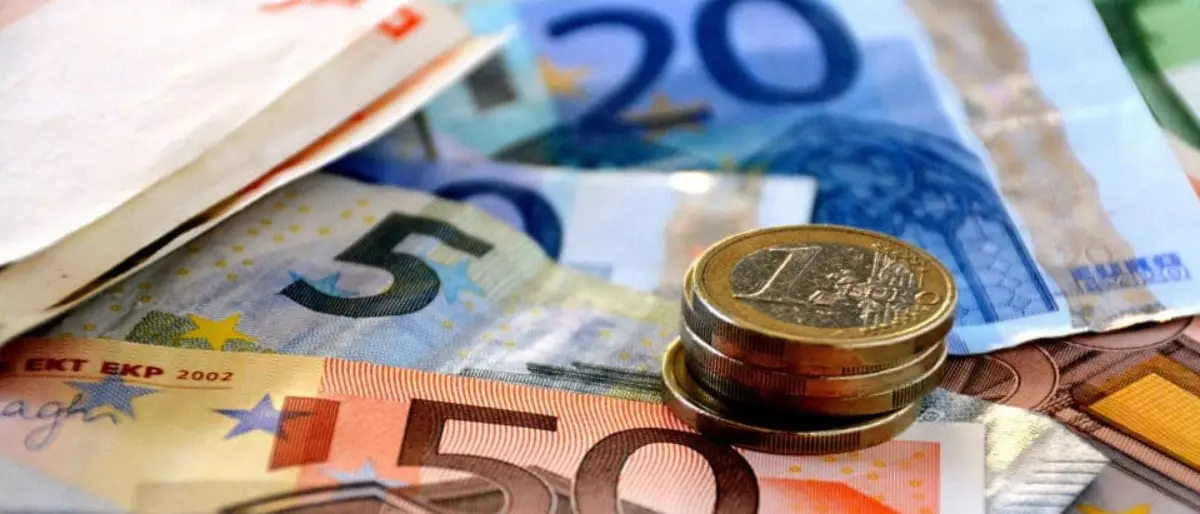 Salario minimo, la Germania lo alza a 12 euro l'ora