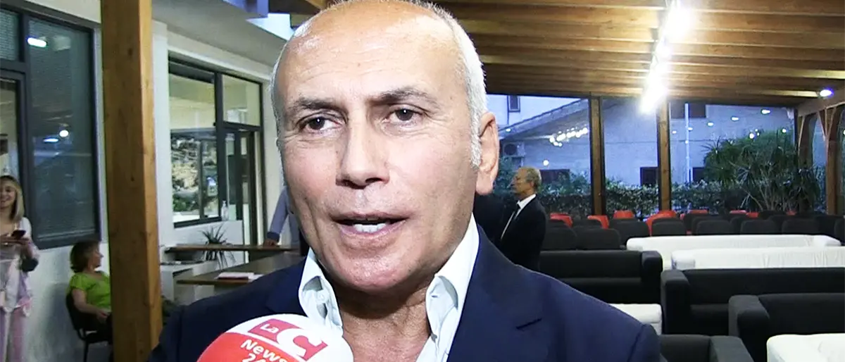 Cosenza, Amaco in sciopero. Parla il sindaco: «Vogliamo salvare l'azienda e tutelare i lavoratori» VIDEO