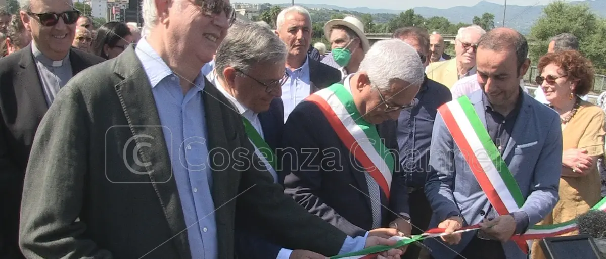 Intitolato a Giacomo Mancini il ponte che collega Cosenza e Rende (VIDEO)
