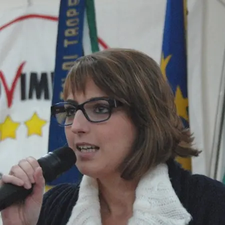 Bufera su Dalila Nesci, Pd: «All'Asp di Vibo un suo collaboratore»