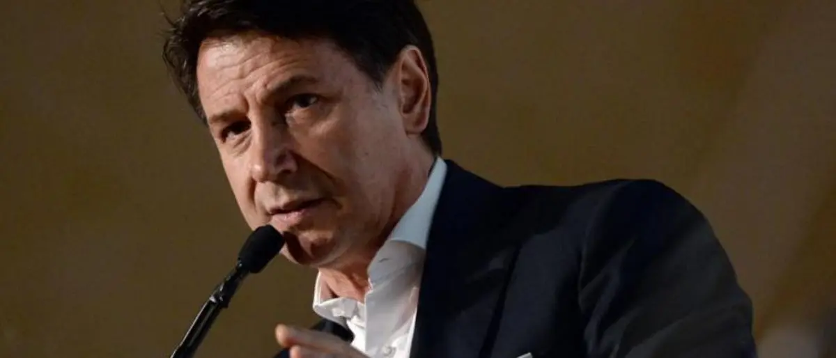 Caro bollette, Conte: «In autunno tsunami per gli italiani»