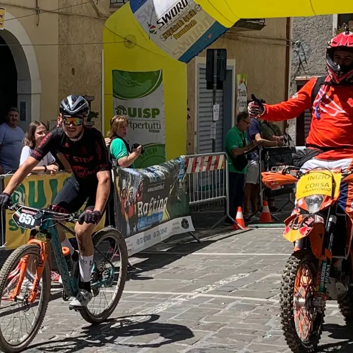 Laino Borgo, successo di partecipanti e pubblico per la gran fondo dei Bruzi