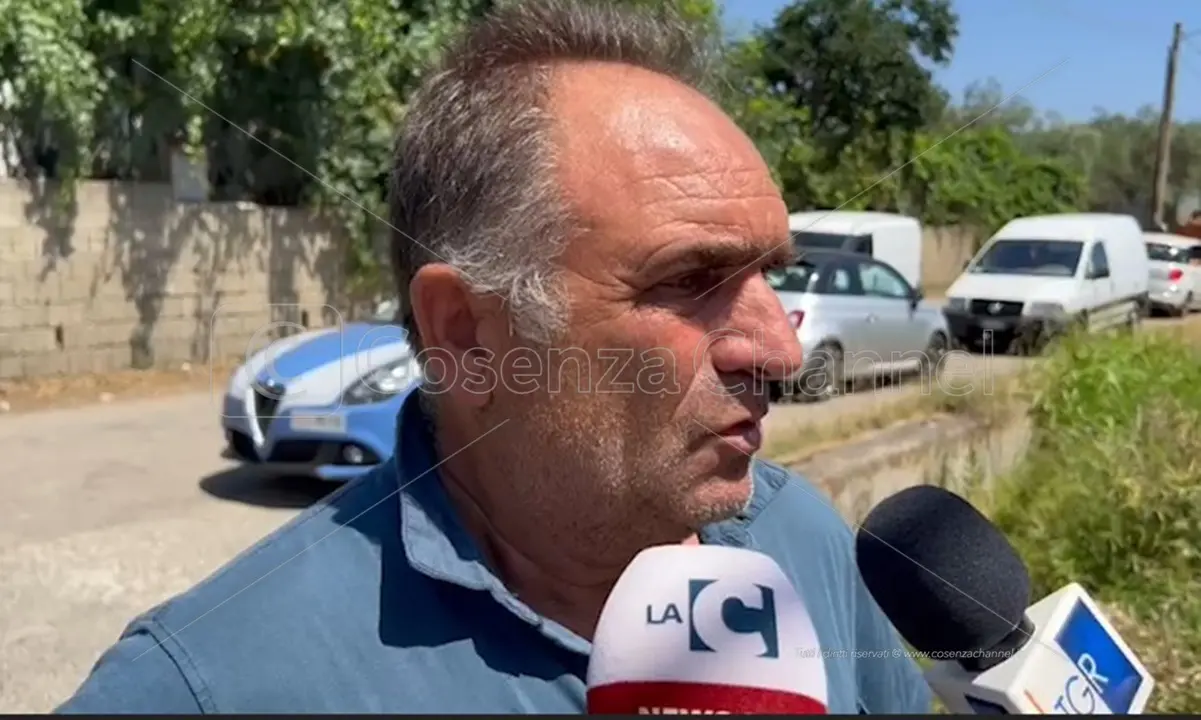 Corigliano-Rossano, scomparsa una ragazza di 22 anni: ricerche a tappeto. L'appello del padre | VIDEO - LIVE