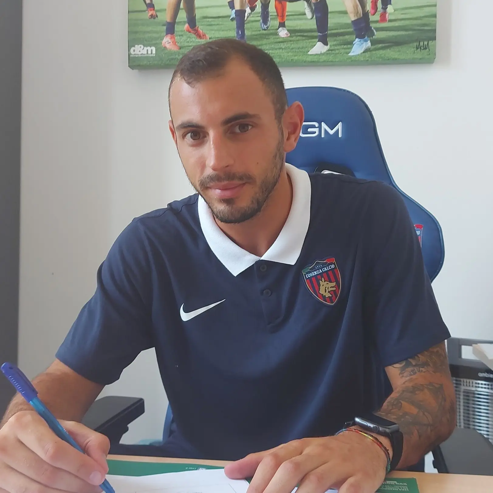 Cosenza, arriva l'ufficialità: Martino è un nuovo calciatore rossoblù