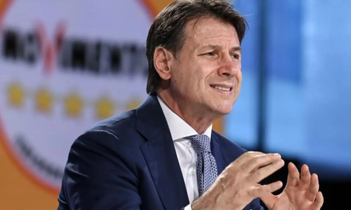 Riunione Consiglio M5S: si va verso un nuovo confronto Draghi-Conte