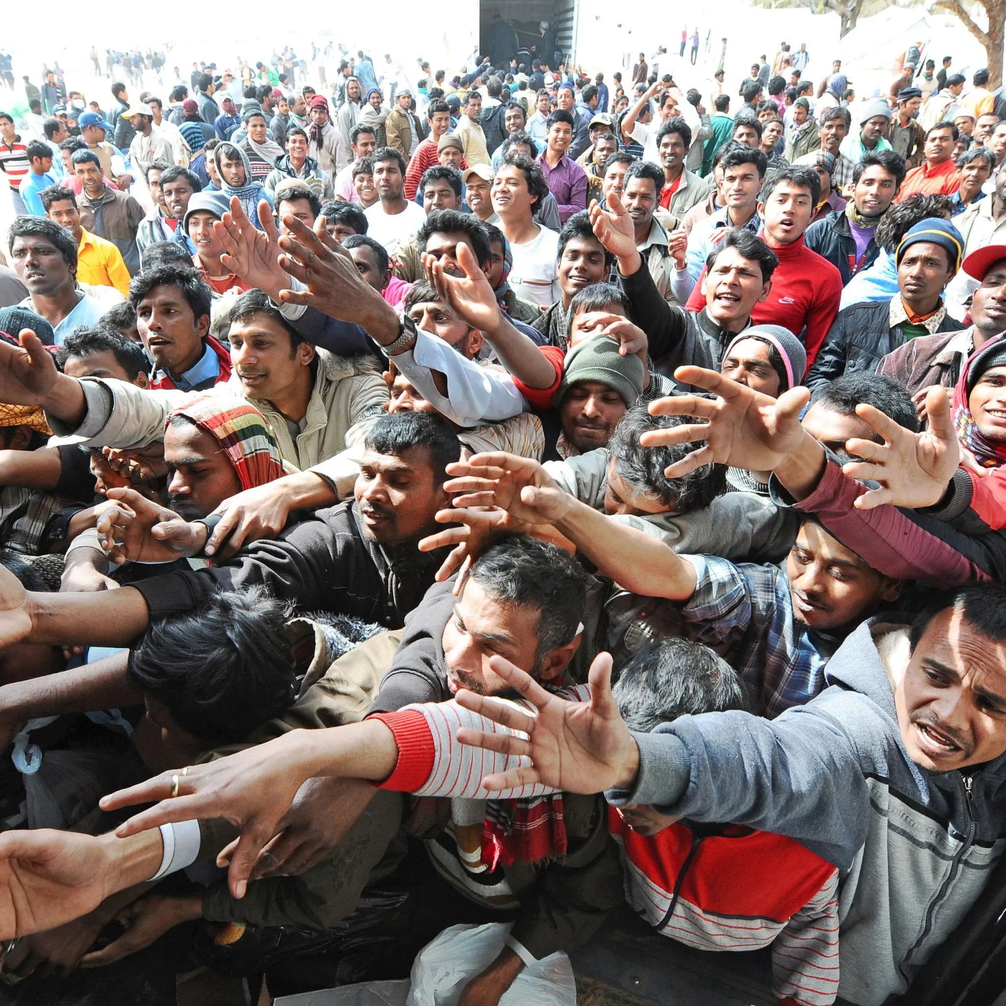 Sbarco migranti a Corigliano, minori non accompagnati trasferiti dal Brillia