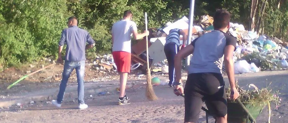 La bonifica \"fai da te\" del Villaggio Rom [FOTO]