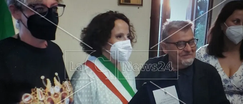 Rovito accoglie l'attore e regista teatrale Cauteruccio: «Calabria regione dalle infinite scommesse» (VIDEO)