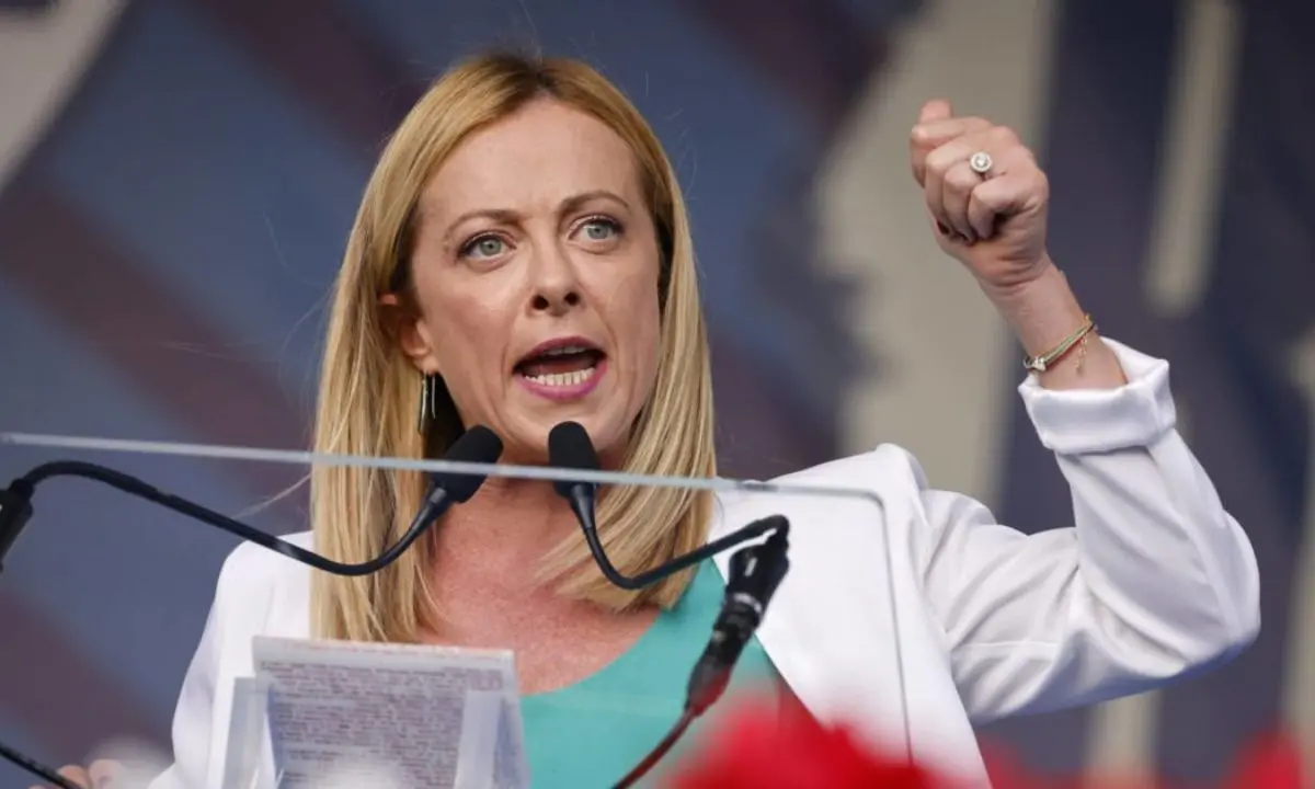 Crisi di governo, Meloni: «La sinistra fugge dal voto»