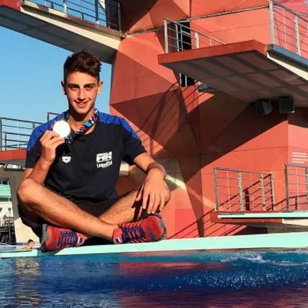 Porco imita Tocci. E' d'oro agli Europei Giovanili di nuoto