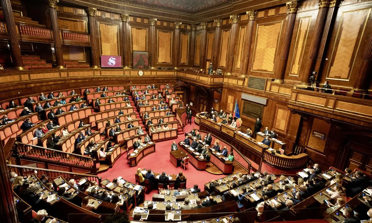 Crisi di governo, Draghi domani in Senato alle 9.30: possibile voto in serata
