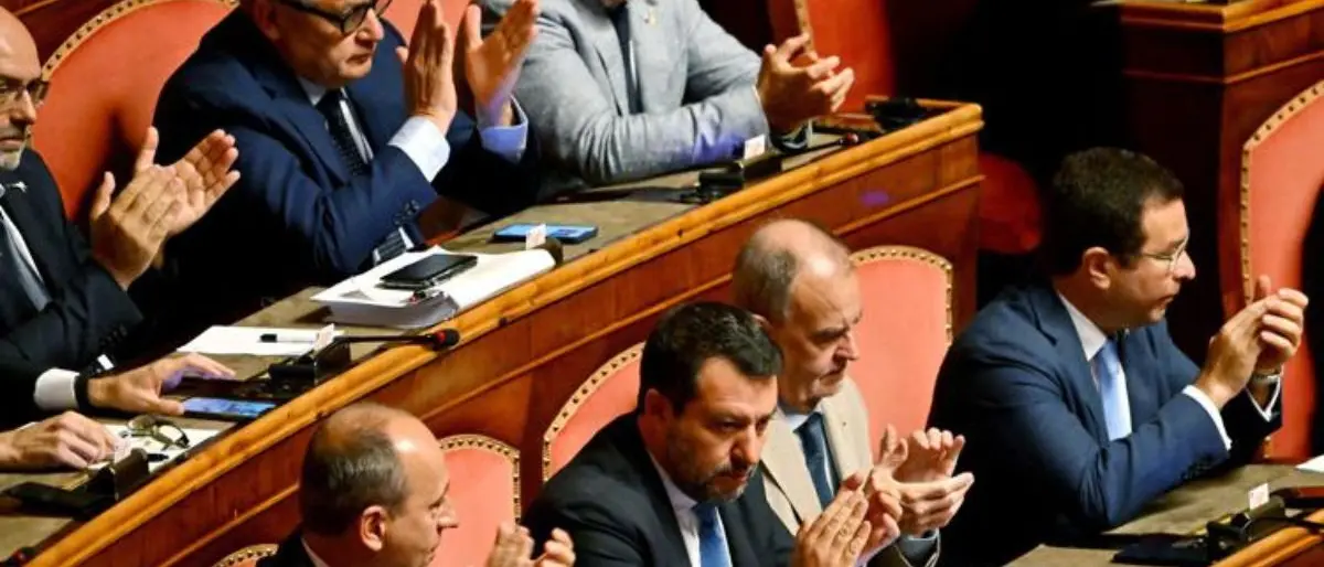 Draghi in Senato, Lega: «Serve un nuovo governo senza M5S»