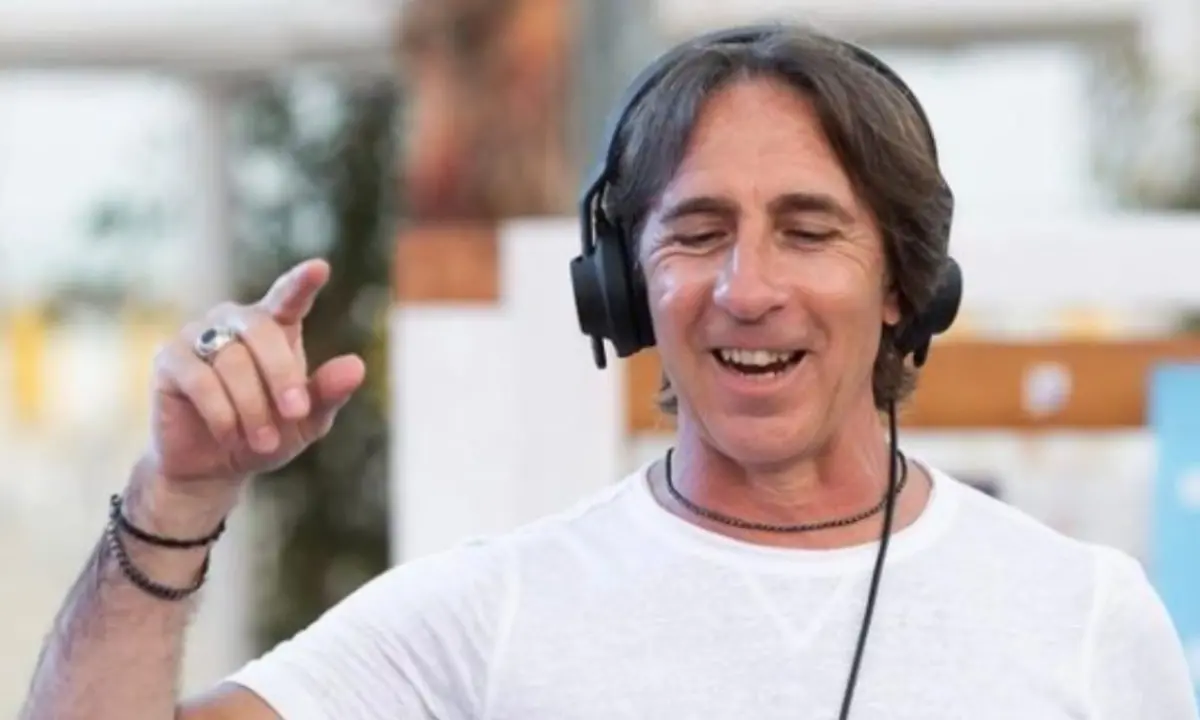 A San Lucido si suona la musica anni novanta del dj Mario Fargetta