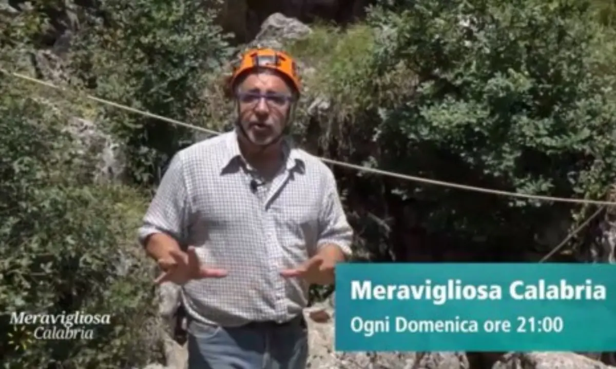Meravigliosa Calabria alla scoperta delle grotte di Cerchiara