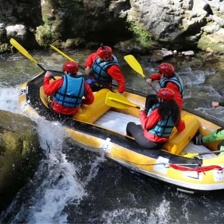 Rafting, trekking, terme e relax in barca: come passare le vacanze in provincia di Cosenza