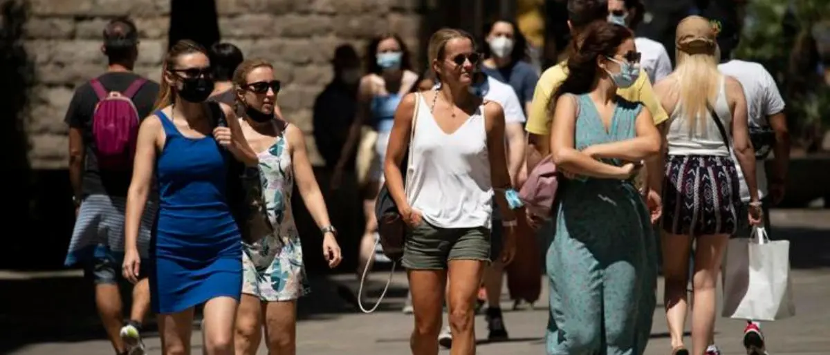 Covid, in Italia calano Rt e incidenza: ecco tutti i dati