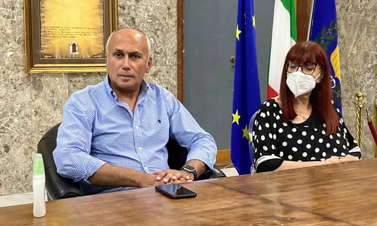 Sanità a Cosenza, tavolo a Palazzo dei Bruzi. Il dramma dell'ospedale \"Annunziata\" e del suo pronto soccorso (FOTO)